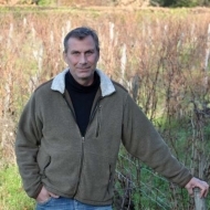 plp_product_/profile/le-clos-de-la-meslerie?currency=EUR