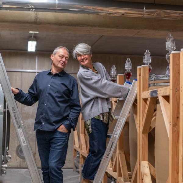 plp_product_/profile/weingut-gernot-heike-heinrich?currency=EUR